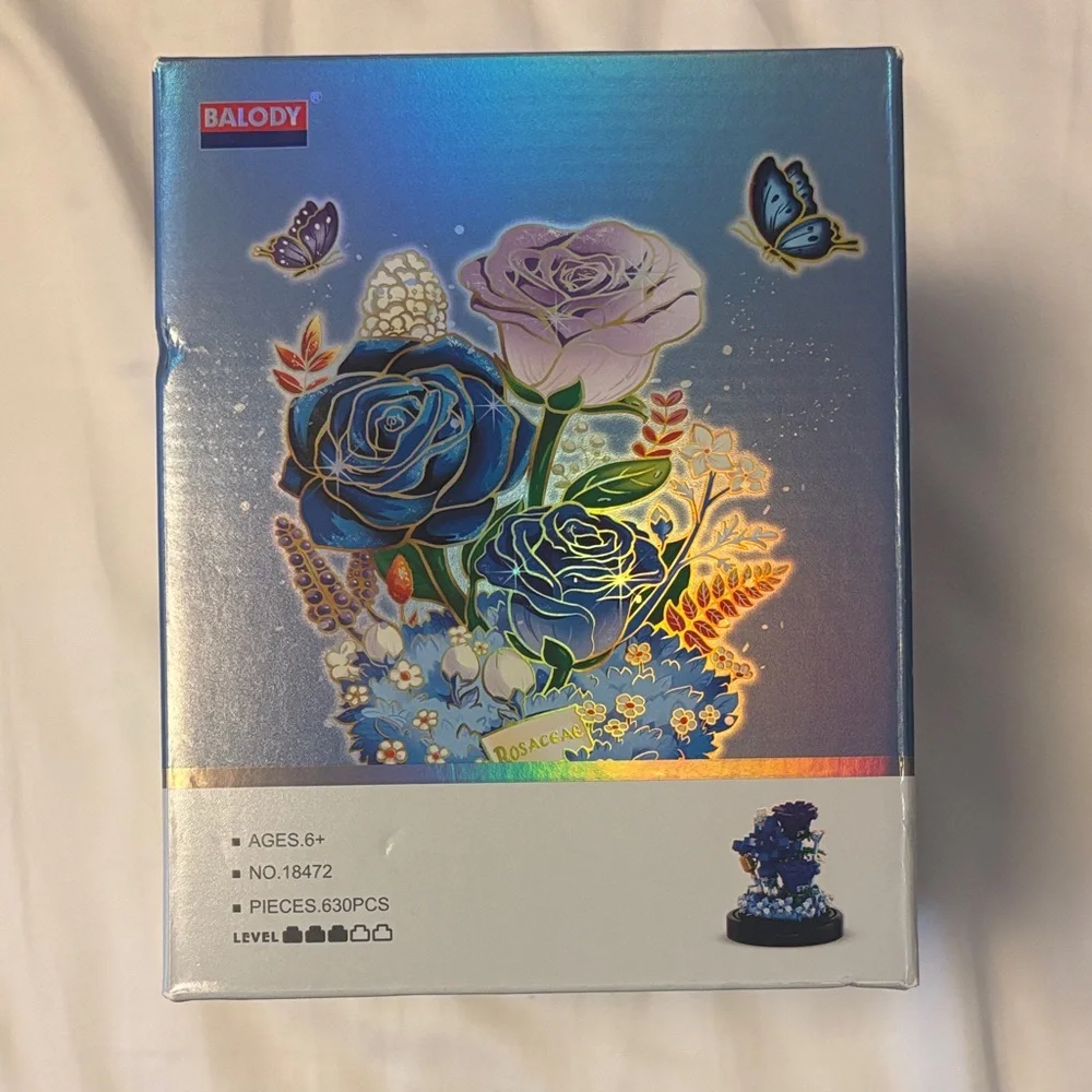 Blue and Purple Flower Building Set